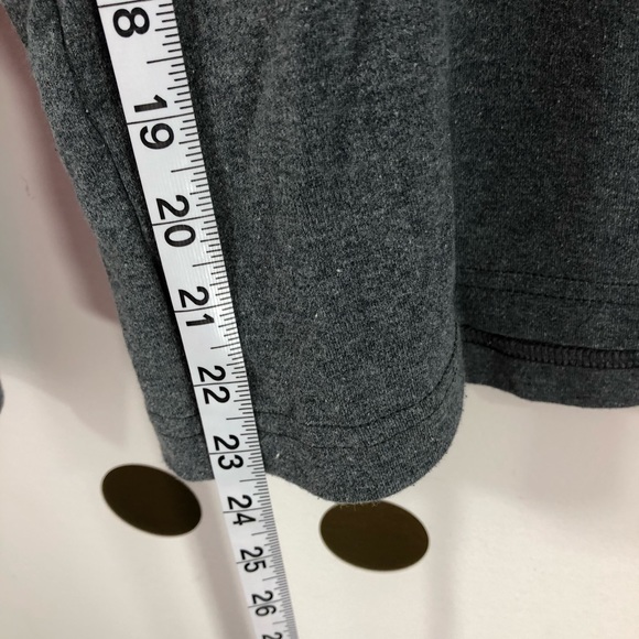 Nike “Move” Sweatshirt Gray Vintage Logo Crewneck - Picture 4 of 6